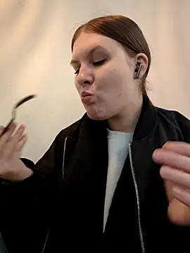 Živý XXX chat Morphine_666