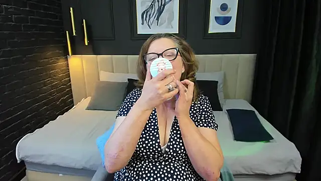 LeaPure – Naživo XXX chat