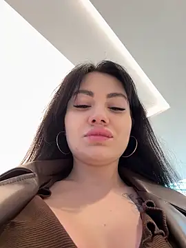 دردشة Wet__Bunny الجنسية المباشرة