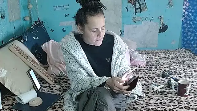 XXX chat uživo modela brighteyes77