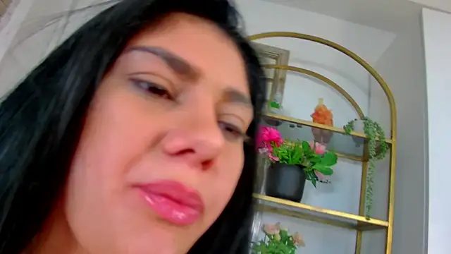 SerennaNoir 现场XXX聊天