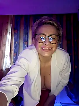 BellaBellaHot Live XXX Chat