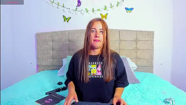 Catherine_summer1's Live XXX Chat