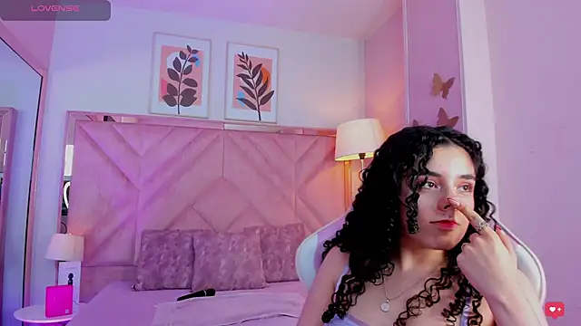 DemiJones_: απευθείας συνομιλία ΧΧΧ