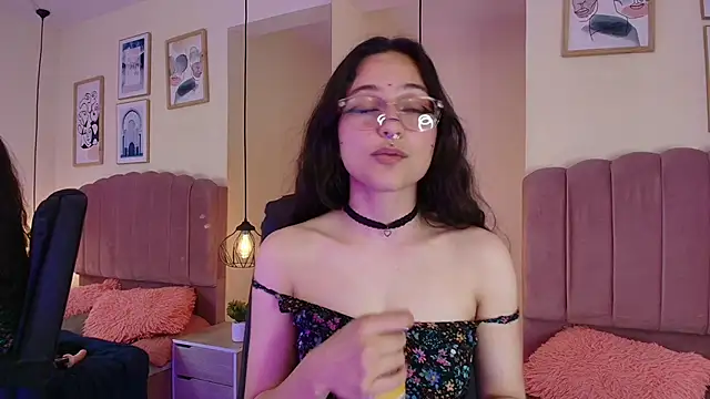 دردشة Hanabie_ الجنسية المباشرة