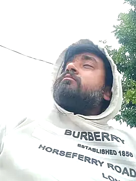 Raju_fuckerr's Webcam Show