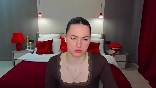 Christina_Enigma élő XXX-chatje