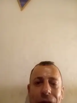 Онлайн чат XXX jjLARAY