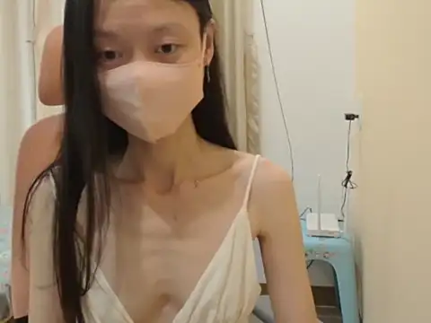 Czat XXX na żywo – Lil-Cherries