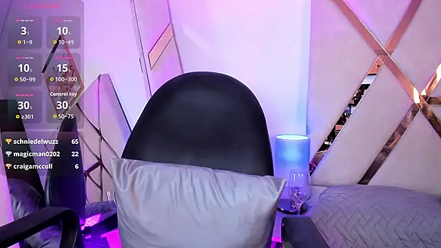 Evaa_Millss Live XXX-chat