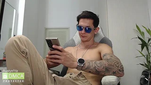 Онлайн чат XXX Rustynf1tz_