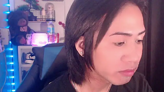 Manilagirl_x élő XXX-chatje