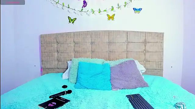 Chat +18 de Catherine_summer1 ao vivo