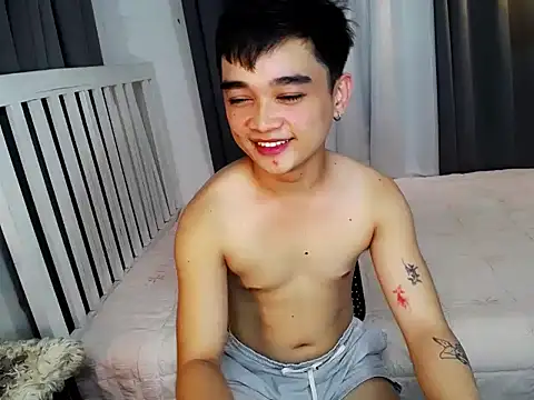 Sky_hot123's Live XXX Chat