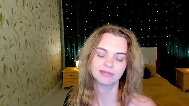 عرض كام LunaFlinn