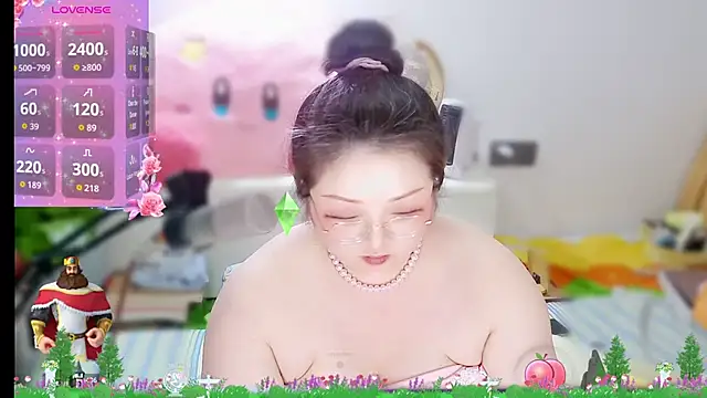 AngelwithEcup élő XXX-chatje