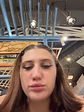 Živý XXX chat JessiMur