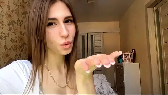 ElsieKuhlmann webcam show