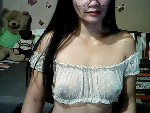 Mia_Rein Adlı Modelin Canlı XXX Sohbeti