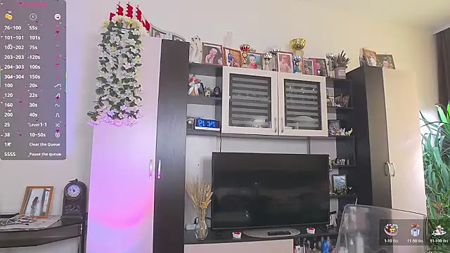 Chat +18 de SheilaRyan ao vivo