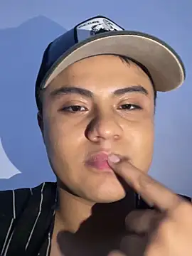 andresmahecha777のライブXXXチャット