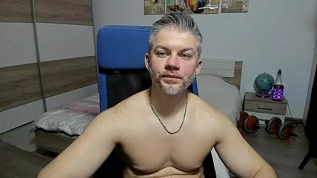 RobbyShawzのライブXXXチャット