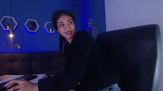 Chat XXX ao vivo de Aurora_ath