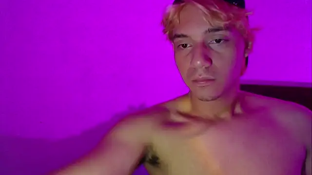 Živý XXX chat CrisotpherMoretti