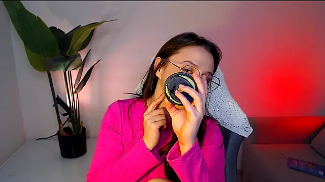 M_Sensual 即時 XXX 聊天