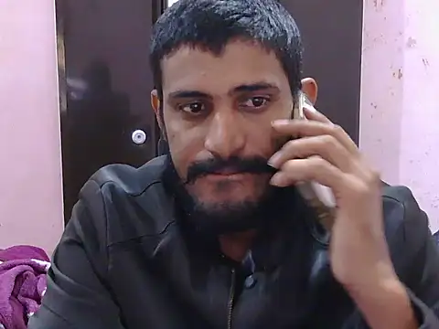 HotXKrishのライブXXXチャット