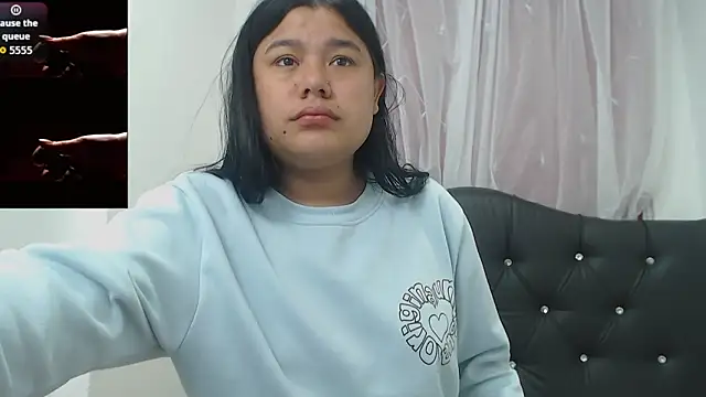 Czat XXX na żywo – April_Becker