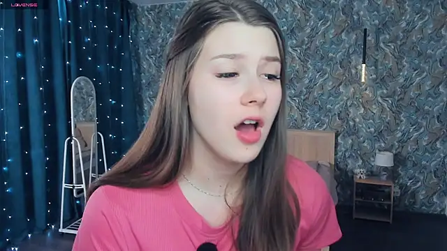 Chatroom XXX en direct de MondoNeko