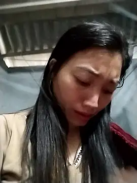 Lovephay8x Adlı Modelin Canlı XXX Sohbeti