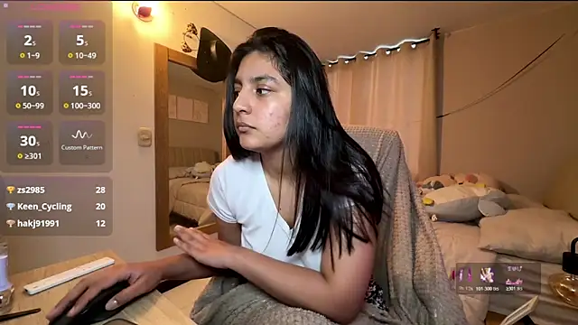 Chat XXX ao vivo de cloe_small