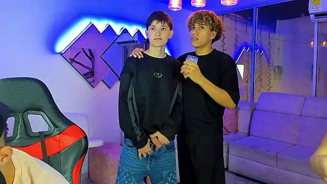 Živý XXX chat Houseofwarrios