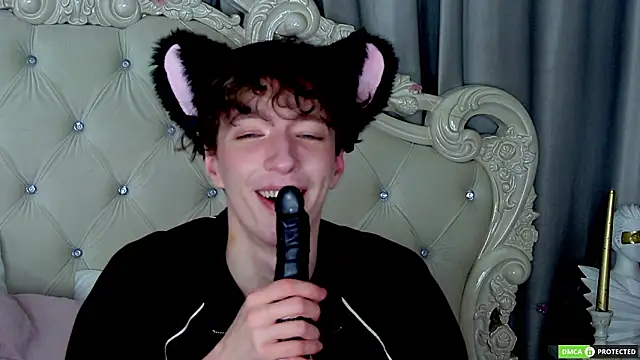 TrevorBenson Chat XXX in diretta