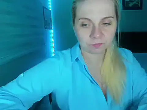 Онлайн чат XXX HappyIva