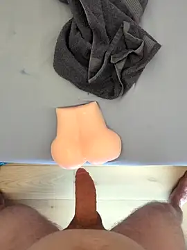 MacPlesure Chat XXX in diretta