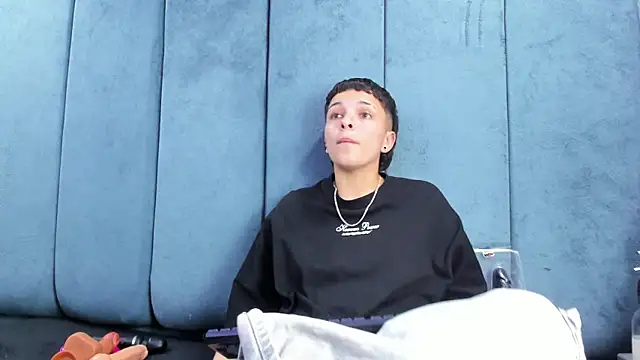 Megan_Thompson_ Chat XXX in diretta