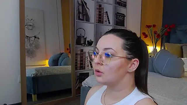 Mia_Swano Chat XXX in diretta