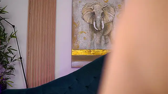 Pokazy przed kamerką – LaraSynn