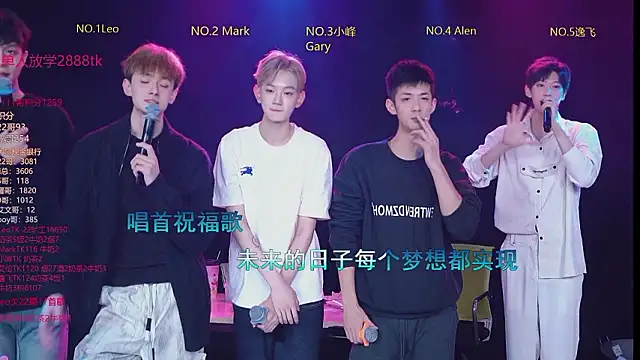 AAA-winner Chat XXX in diretta