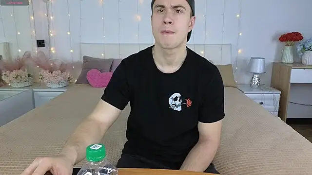 Kris_Braun Chat XXX in diretta