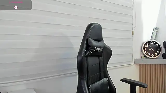 Rick_Adams Chat XXX in diretta