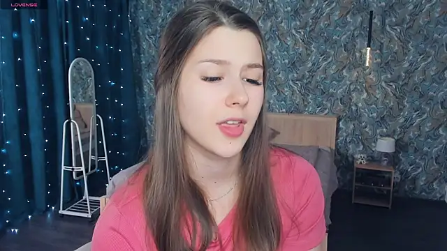 MondoNeko live XXX chat