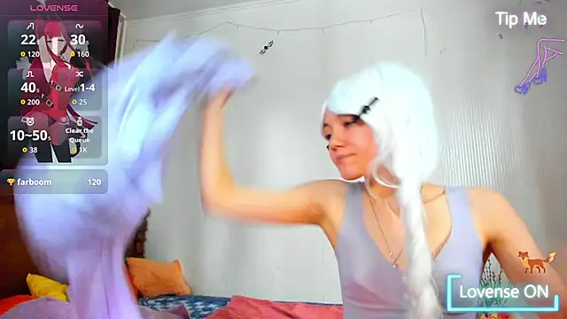 XXX chat uživo modela MissKotomissCat