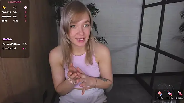 BellaDreamy 即時 XXX 聊天