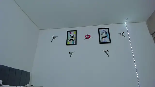 im_sarah34 Live XXX Chat