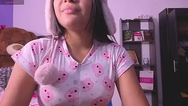 BadKittyy Chat XXX in diretta