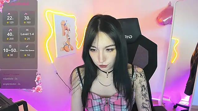 Онлайн чат XXX AliceeinWonderlanddd